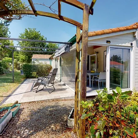 Chalet Des Pins Chalet La Chaize-Giraud